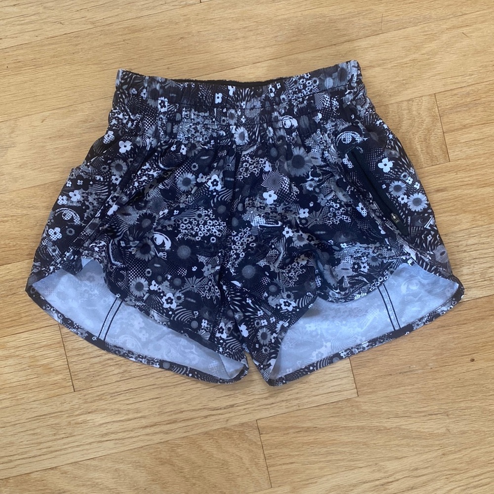 Seawheeze 2017 Tracker Short in Counter Culture Floral